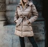 Öves steppelt télikabát fangó – Hosszított női télikabát – Innova Fashion – 3. kép
